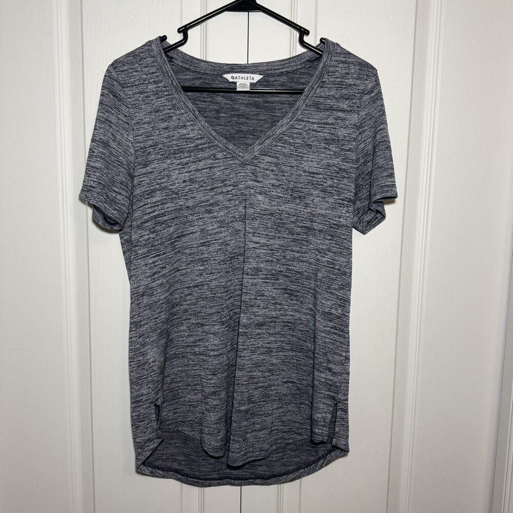 Athleta Breezy Scoop V Neck Tee Heathered Gray Short Sleeve T-Shirt Womens Med